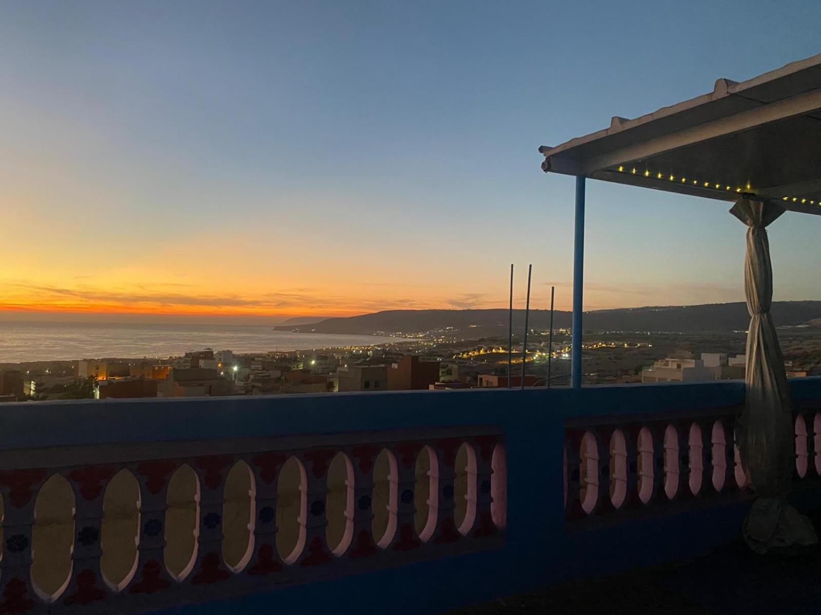 فيلا Family House With A Breathtaking Terrace View أغادير المظهر الخارجي الصورة